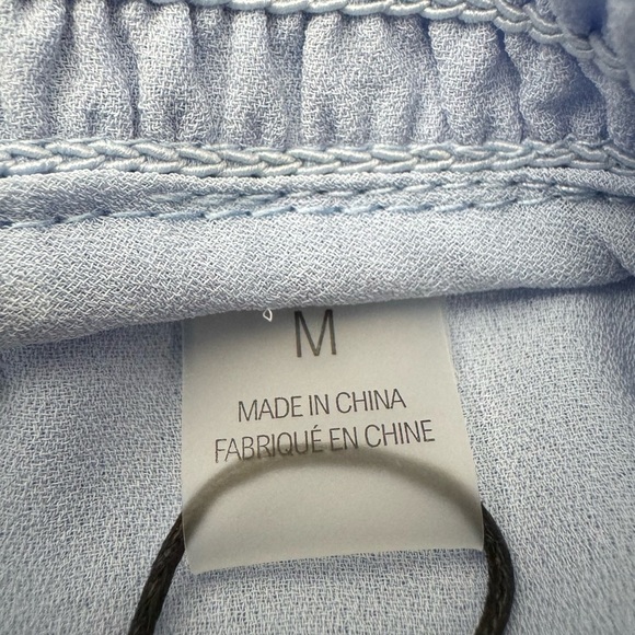 T Tahari Ruffle Short Sleeve Blue Blouse Size Medium - Picture 12 of 14